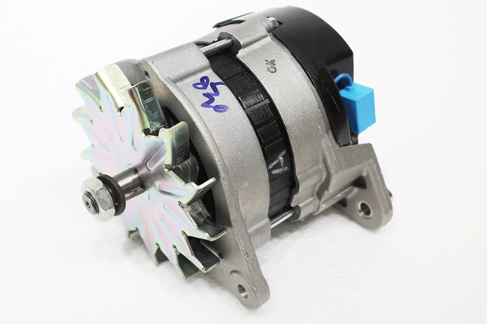 Última Oportunidad Alternador 34 Amp. No incluye Polea (RTC5084)