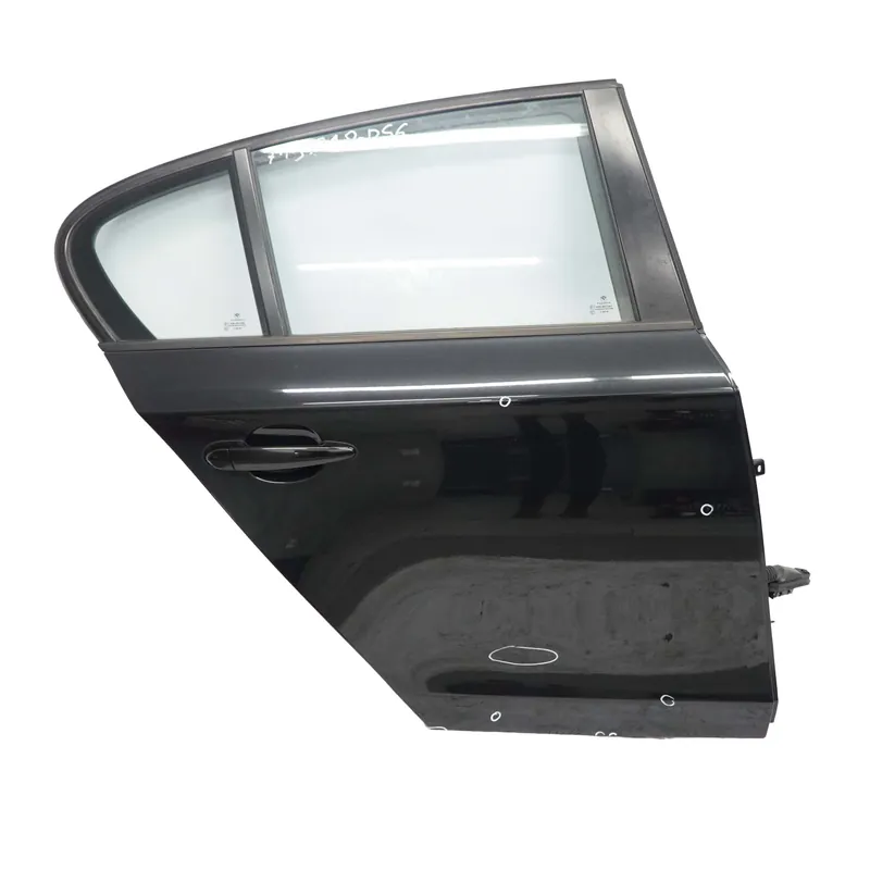 BMW E87 6 Puerta Trasera Derecha Zafiro Negro Metalizado - 475 Popular