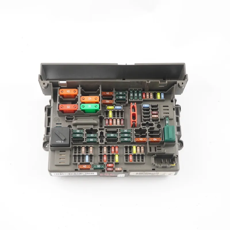 BMW E90 E91 E92 Caja De Fusibles De Distribucion Delantera 9119447 Precio Rebajado
