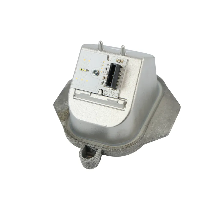 Popular Audi Q3 8U Módulo Faro LED Control DRL Delantero Izquierdo 8U0941475B
